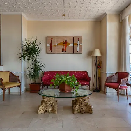 Stellamar - Paseo Maritimo فوينخيرولا